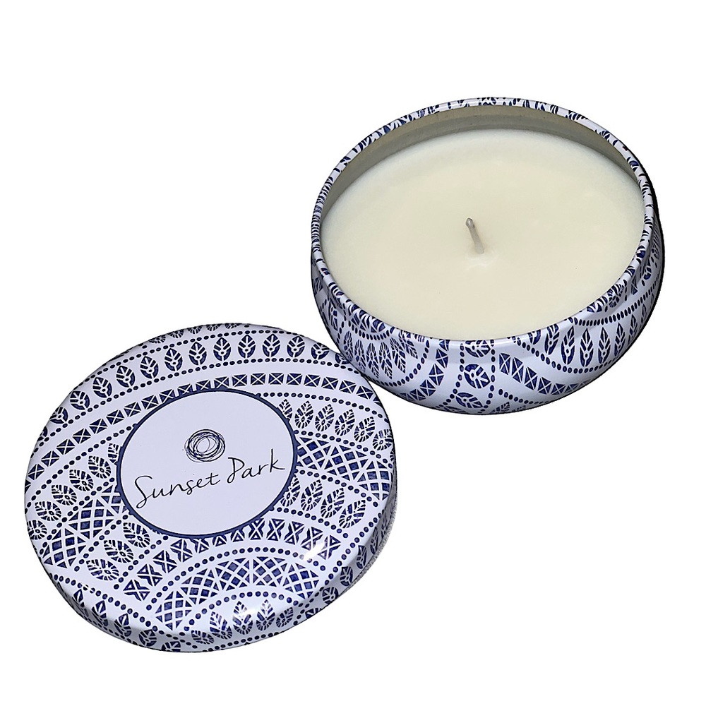 SUNSET PARK- Blue/White Paisley Tin Accent Candle - NWT